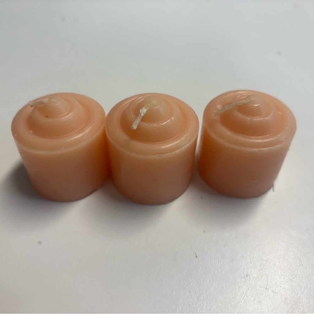 SET OF 3 CANDLELITE PEACH VOTIVE CANDLES